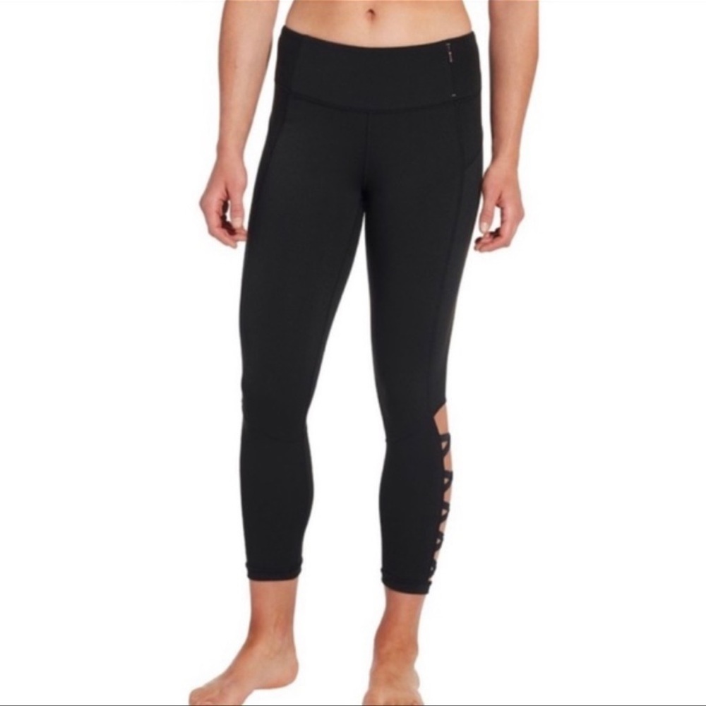 Calia by Carrie Underwood Black Strappy Criss Cross Cutout
Leggings sz Small